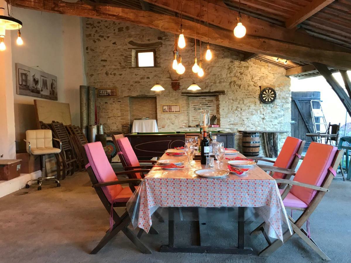 French Fields Luxury Glamping Original Mongolian Yurt Hotel Le-Vieux-Cerier Buitenkant foto
